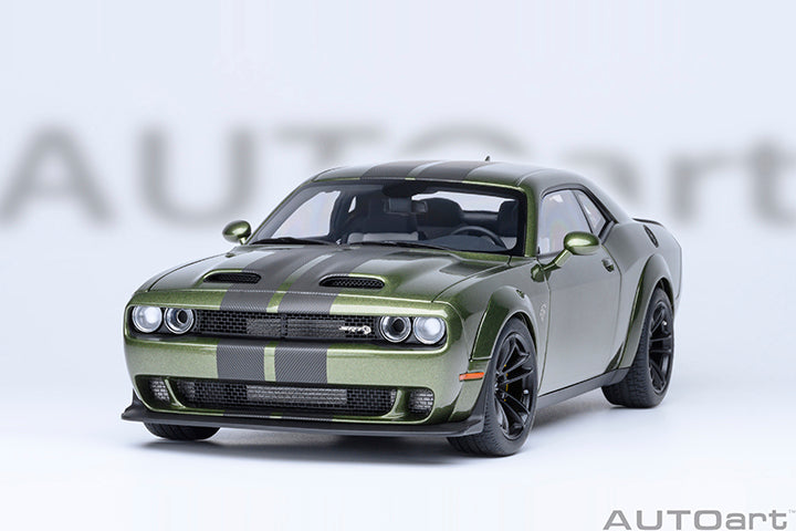 71761 DODGE CHALLENGER SRT JAILBREAK 2022 (F8 GREEN)