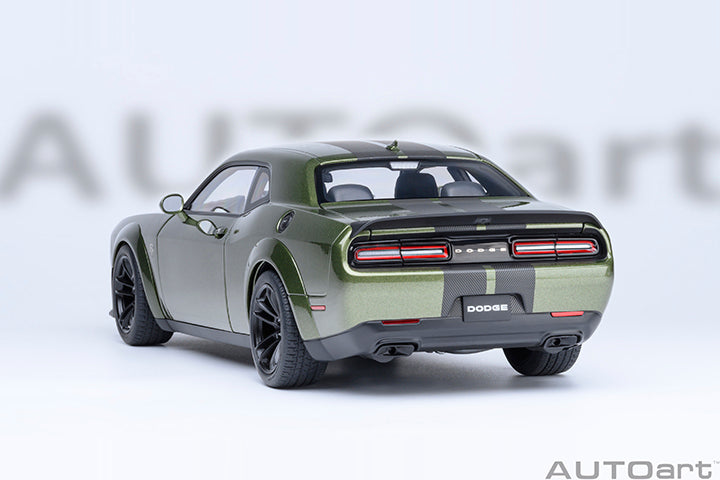 71761 DODGE CHALLENGER SRT JAILBREAK 2022 (F8 GREEN)