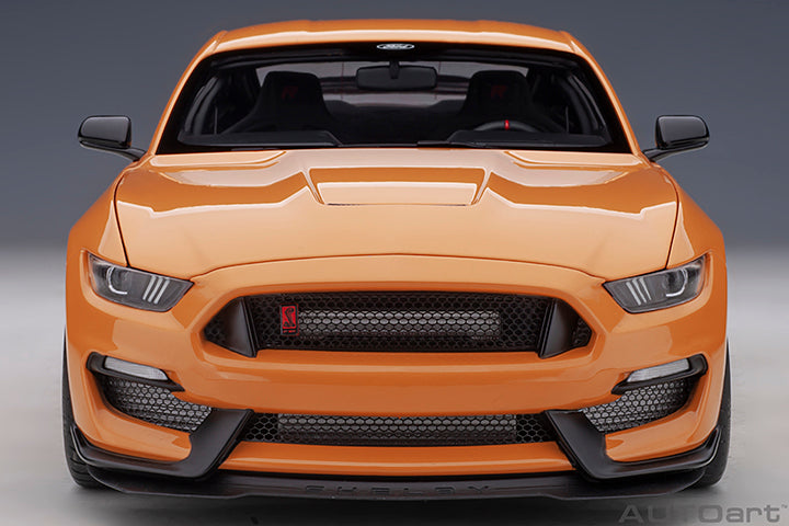 72929 FORD SHELBY GT-350R (FURY ORANGE)