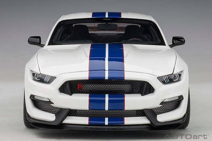 72931 FORD SHELBY GT-350R (OXFORD WHITE W/ LIGHTNING BLUE STRIPES)