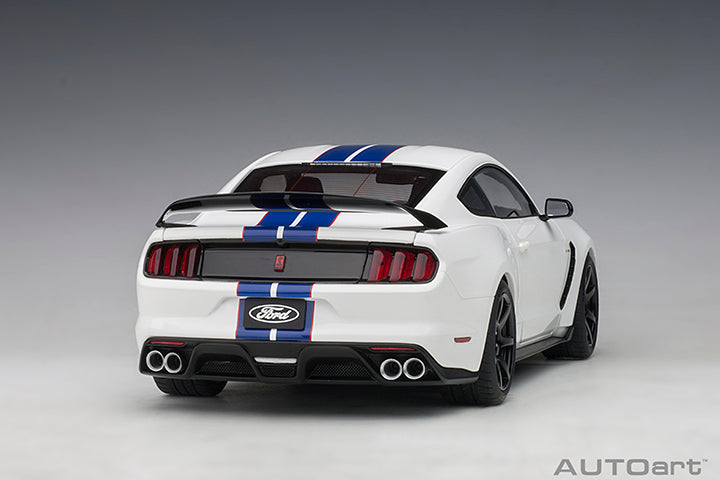 72931 FORD SHELBY GT-350R (OXFORD WHITE W/ LIGHTNING BLUE STRIPES)