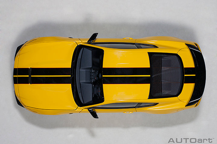 72932 FORD SHELBY GT-350R (TRIPLE YELLOW W/ BLACK STRIPES)