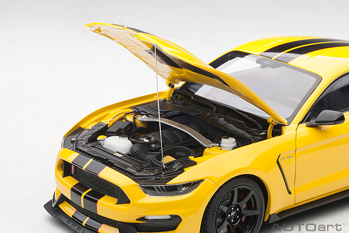 72932 FORD SHELBY GT-350R (TRIPLE YELLOW W/ BLACK STRIPES)