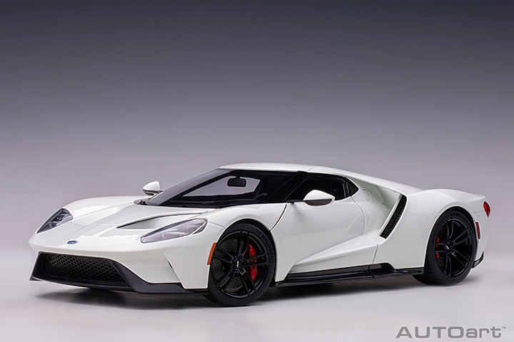 72941 FORD GT 2017 (FROZEN WHITE)