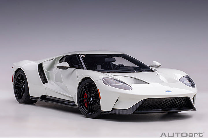 72941 FORD GT 2017 (FROZEN WHITE)