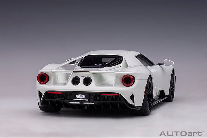 72941 FORD GT 2017 (FROZEN WHITE)