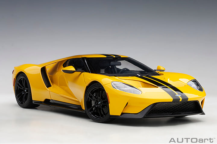 72944 FORD GT 2017 (TRIPLE YELLOW/BLACK STRIPES)