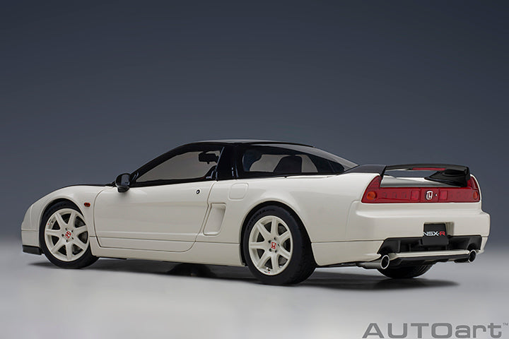 73215 HONDA NSX-R (NA2)(CHAMPIONSHIP WHITE/BLACK CARBON FIBER VERSION)