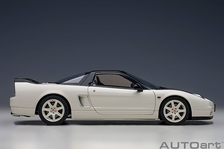 73215 HONDA NSX-R (NA2)(CHAMPIONSHIP WHITE/BLACK CARBON FIBER VERSION)