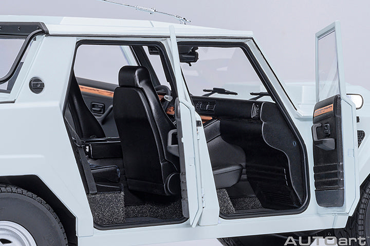 74549 LAMBORGHINI LM002 (BIANCO POLO PARK/WHITE)
