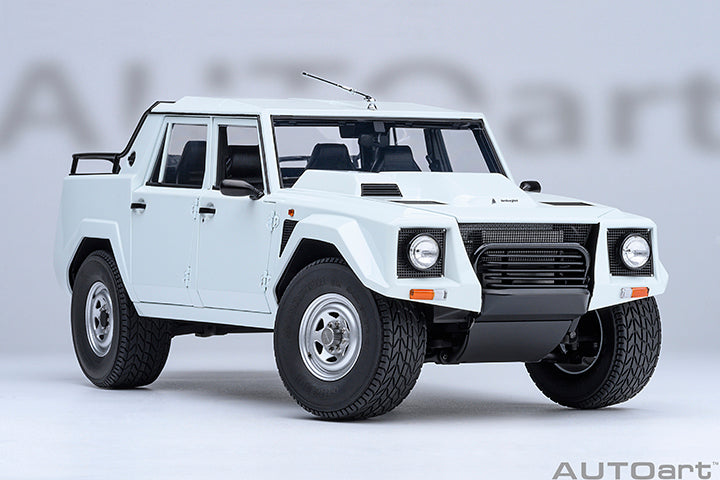 74549 LAMBORGHINI LM002 (BIANCO POLO PARK/WHITE)