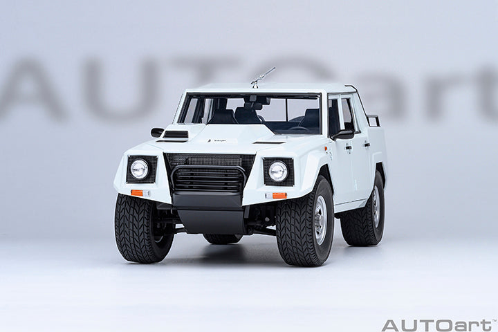 74549 LAMBORGHINI LM002 (BIANCO POLO PARK/WHITE)