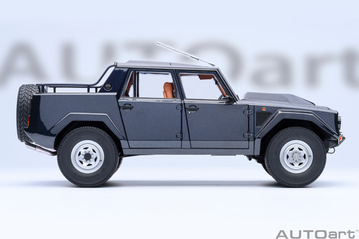 74552 LAMBORGHINI LM002 (BLU ACAPULCO METALLIC/METALLIC BLUE)