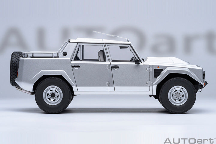 74553 LAMBORGHINI LM002 (ARGENTO/METALLIC SILVER)