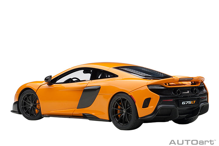 76048 1/18 McLAREN 675LT (McLAREN ORANGE)