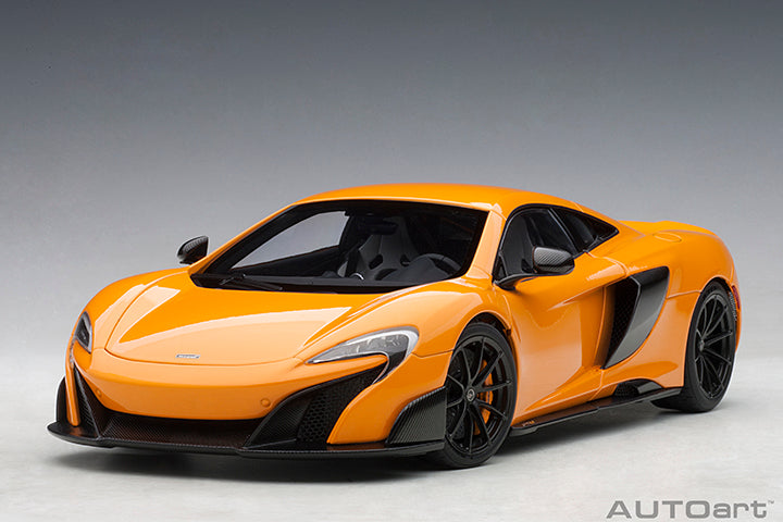 76048 1/18 McLAREN 675LT (McLAREN ORANGE)