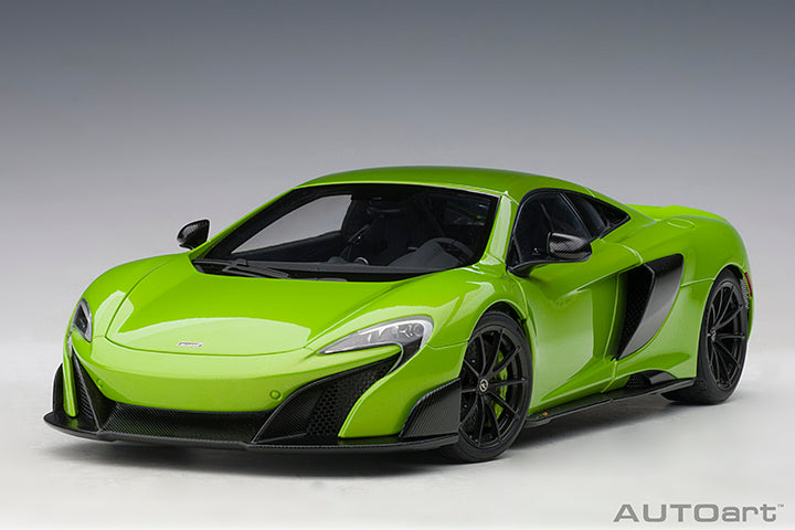 76049 1/18 McLAREN 675LT (NAPIER GREEN)