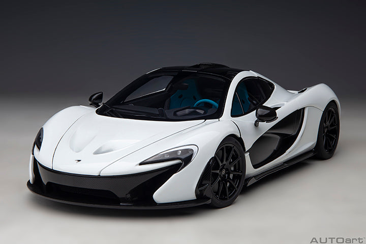 76066 McLAREN P1 (ALASKAN DIAMOND WHITE W/ BLUE/BLACK INTERIOR)
