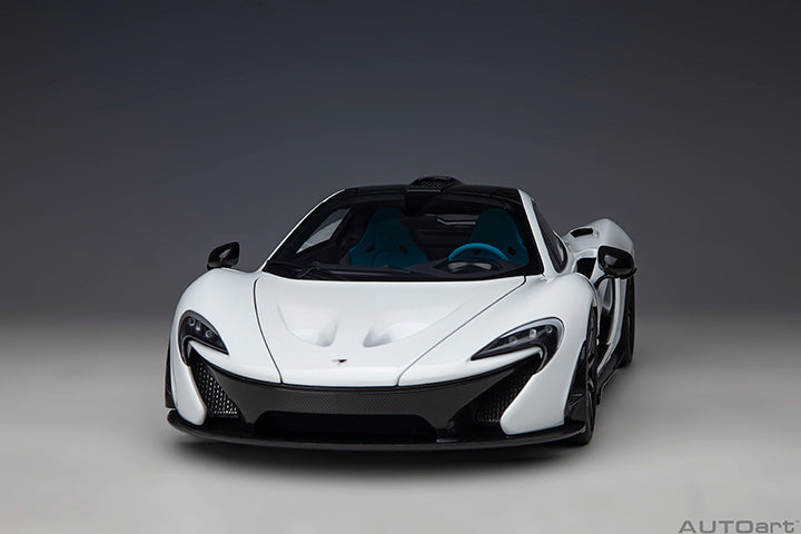 76066 McLAREN P1 (ALASKAN DIAMOND WHITE W/ BLUE/BLACK INTERIOR)