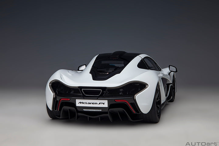 76066 McLAREN P1 (ALASKAN DIAMOND WHITE W/ BLUE/BLACK INTERIOR)