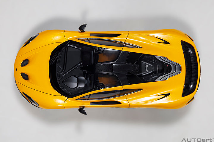 76067 1/18 McLAREN P1 (VOLCANO YELLOW W/ YELLOW/BLACK INTERIOR)