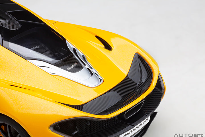 76067 1/18 McLAREN P1 (VOLCANO YELLOW W/ YELLOW/BLACK INTERIOR)