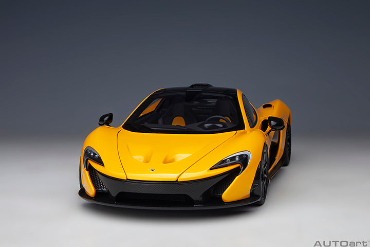 76067 1/18 McLAREN P1 (VOLCANO YELLOW W/ YELLOW/BLACK INTERIOR)