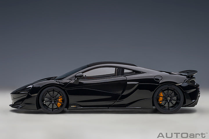 76081 McLAREN 600LT (ONYX BLACK)