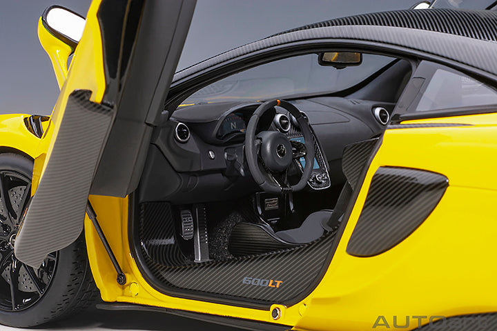 76082 McLAREN 600LT (SICILIAN YELLOW)
