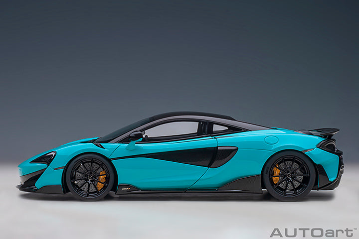 76083 McLAREN 600LT (FISTRAL BLUE)