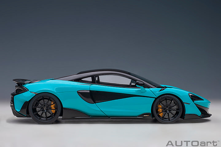 76083 McLAREN 600LT (FISTRAL BLUE)