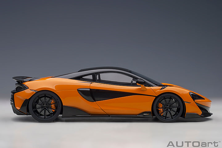 76085 McLAREN 600LT (VOLCANO RED)
