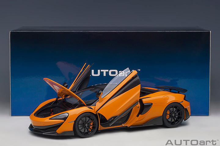 76085 McLAREN 600LT (VOLCANO RED)