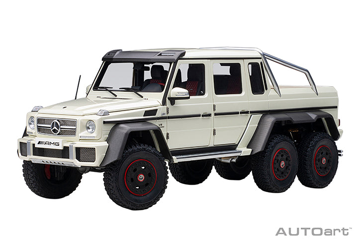 76307 MERCEDES-BENZ G63 AMG 6x6 (DESIGNO DIAMOND WHITE)