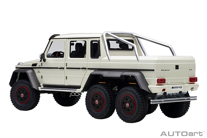 76307 MERCEDES-BENZ G63 AMG 6x6 (DESIGNO DIAMOND WHITE)