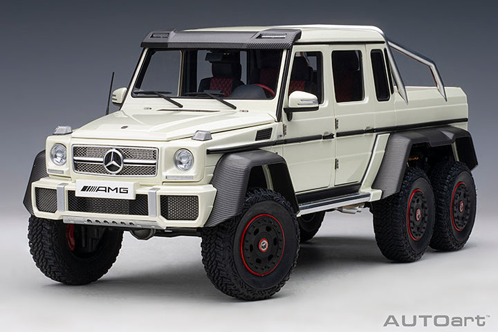 76307 MERCEDES-BENZ G63 AMG 6x6 (DESIGNO DIAMOND WHITE)