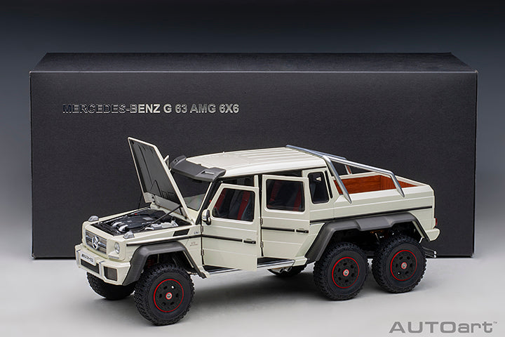 76307 MERCEDES-BENZ G63 AMG 6x6 (DESIGNO DIAMOND WHITE)