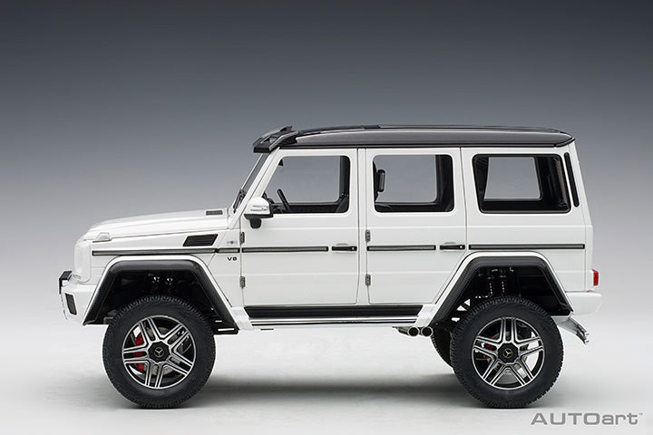 76316 MERCEDES-BENZ G500 4x4 2 (GLOSS WHITE)