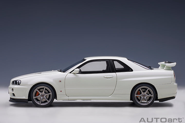 77406 NISSAN SKYLINE GT-R (R34) V-SPEC II (WHITE PEARL)