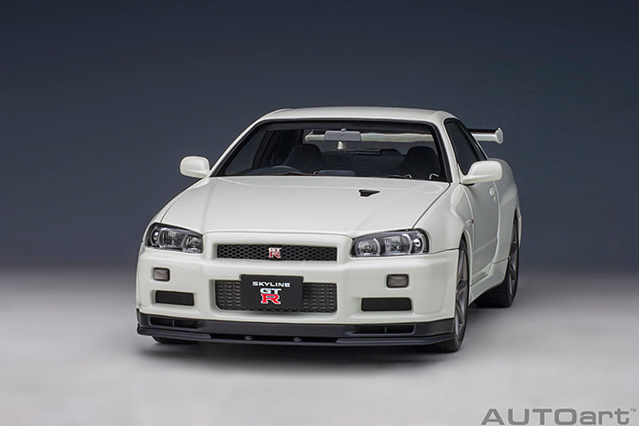 77406 NISSAN SKYLINE GT-R (R34) V-SPEC II (WHITE PEARL)