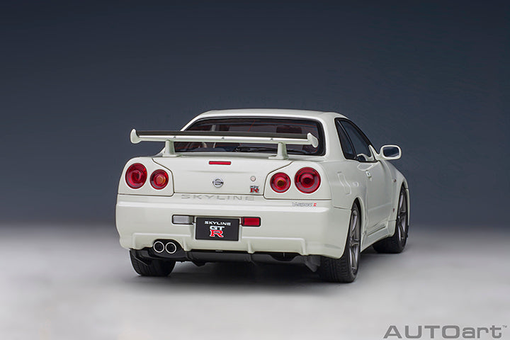 77406 NISSAN SKYLINE GT-R (R34) V-SPEC II (WHITE PEARL)