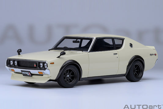 77467 NISSAN SKYLINE 2000 GT-R (KPGC110) TUNED VERSION  (WHITE)