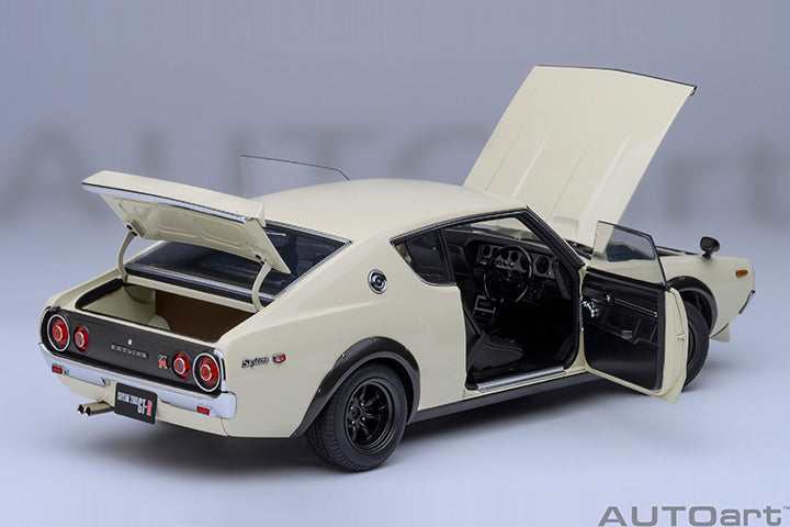 77467 NISSAN SKYLINE 2000 GT-R (KPGC110) TUNED VERSION  (WHITE)