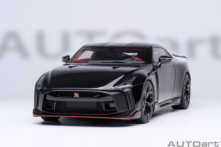77513 NISSAN GT-R50 BY ITALDESIGN (BLACK/MATT BLACK)