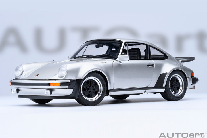 78110 PORSCHE 911(930) TURBO 3.0 (SILVER)