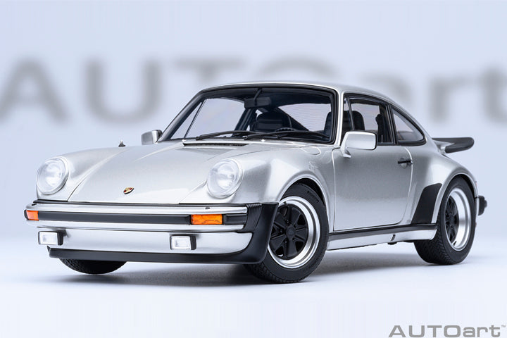 78110 PORSCHE 911(930) TURBO 3.0 (SILVER)