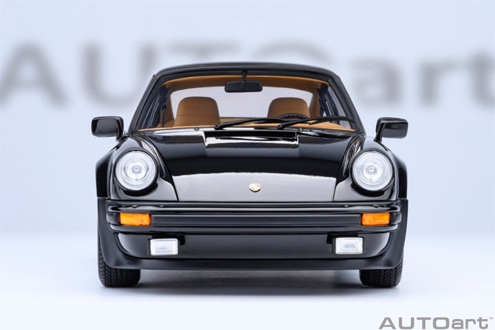 78111 PORSCHE 911(930) TURBO 3.0 (BLACK)