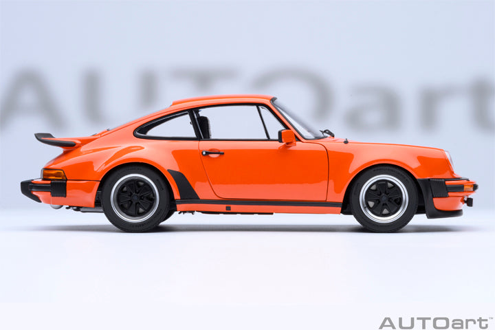 78112 PORSCHE 911(930) TURBO 3.0 (CONTINENTAL ORANGE)