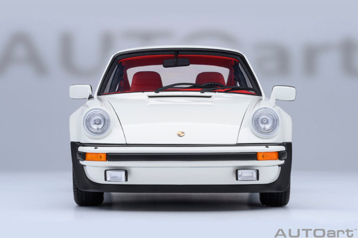 78113 PORSCHE 911(930) TURBO 3.0 (GRAND PRIX WHITE W/ TURBO STRIPES)