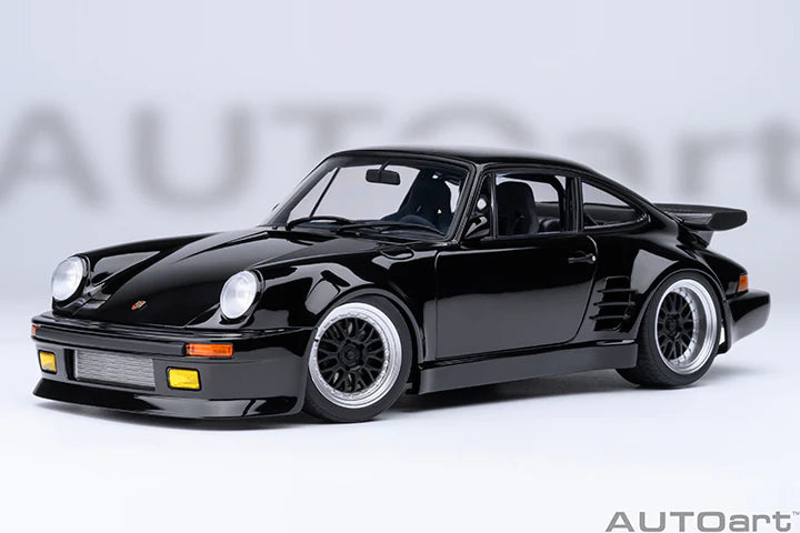 78158 PORSCHE 911 (930) TURBO WANGAN MIDNIGHT "BLACKBIRD" (COMIC #1 VERSION) PRE-ORDER